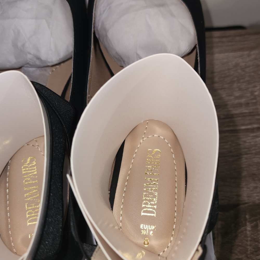 Dream Pairs Women's Black Ballet Flats w/ Elastic Ankle Straps Size 8. - Picture 6 of 8
